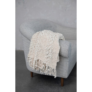 cable knit throw w/fringe